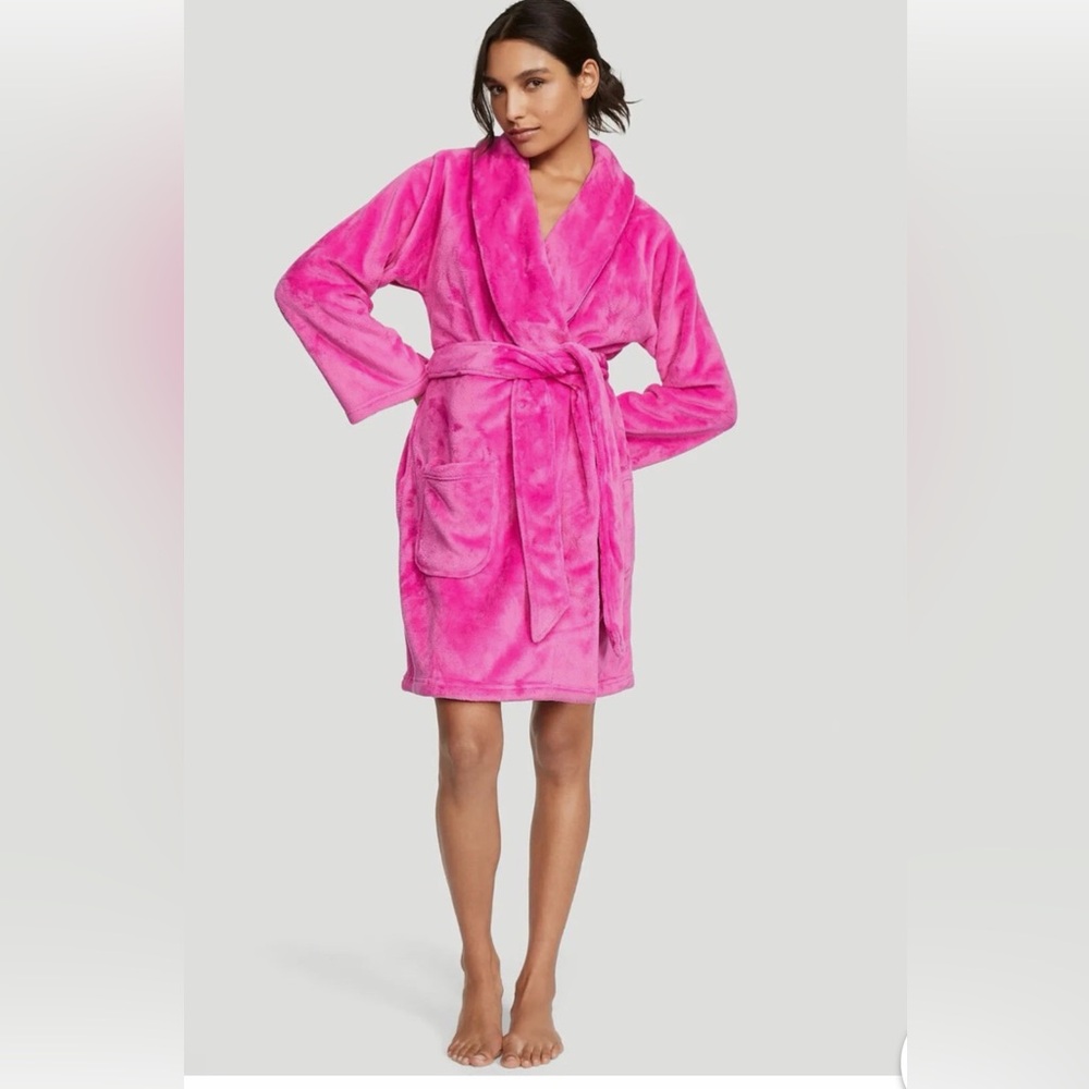 Victoria's Secret Pink Robe